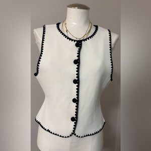 Zara White Sleeveless Top with Black Scallop Trim